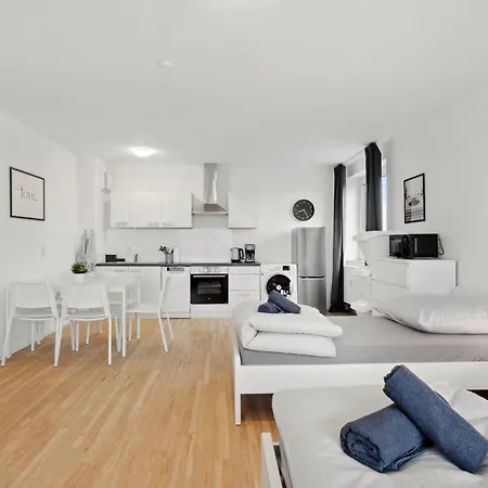 Monteur - Fuer Bis Zu 5 Personen In 64546 - Gg11