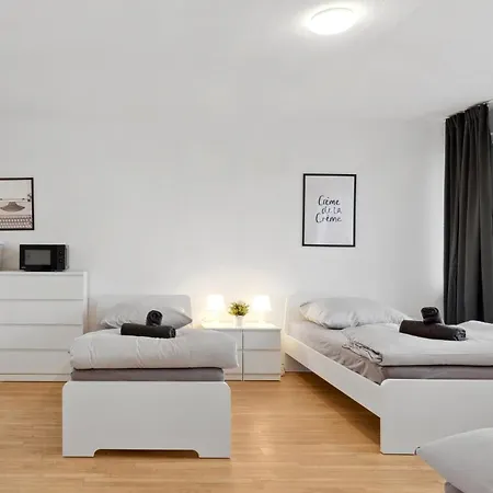 Daire Monteur - Fuer Bis Zu 5 Personen In 64546 - Gg11