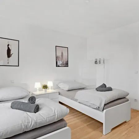 Monteur - Fuer Bis Zu 5 Personen In 64546 - Gg11 Daire